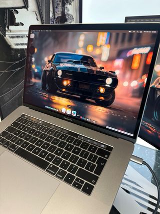 MacBook Pro 15,4” 2018/32GB RAM/500GB SSD