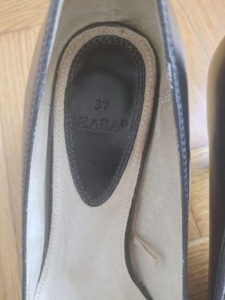 Zapatos de piel negros tacón