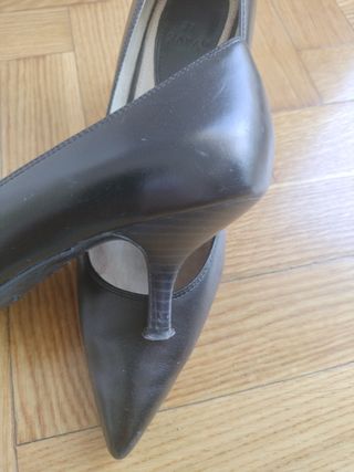 Zapatos de piel negros tacón