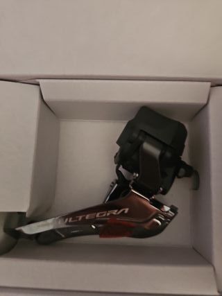 Desviador delantero Shimano Ultegra Di2 2x12