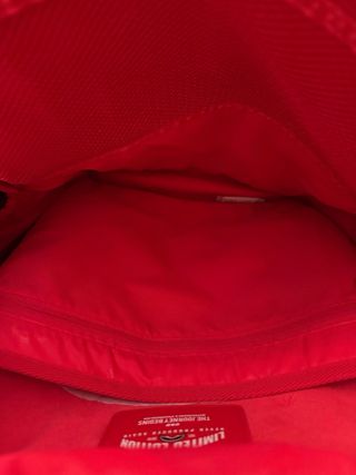 non trattabile zaino Sprayground shark central