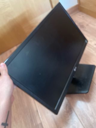 Monitor LG 24 60Hz (con cable AC)