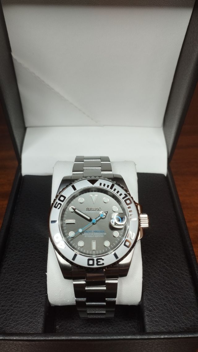 Reloj Seiko Mod Yatch-Master Silver Azul Cyan Gris