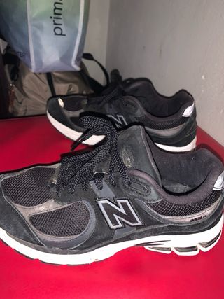 Zapatillas New Balance 2002R Hombre