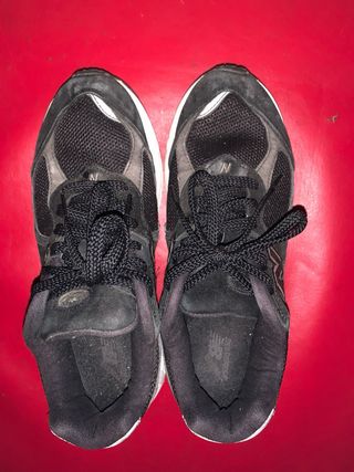 Zapatillas New Balance 2002R Hombre