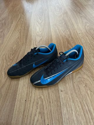 Zapatillas Fútbol Sala Nike Negras y Azules