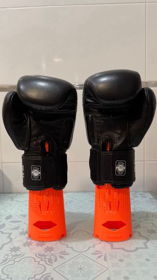 Guantes Twins Special Negros 10 oz