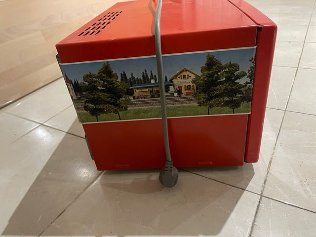 Microondas Zanussi Rojo