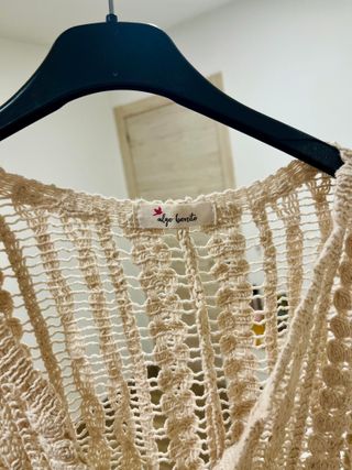 Jersey marca 'Algo Bonito' color Beige Talla Única