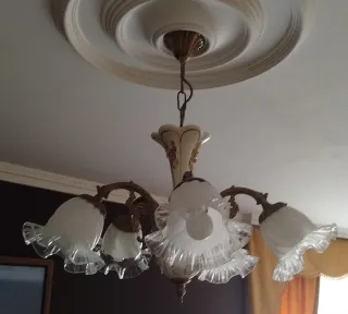 3 Lámparas de techo de cristal y metal