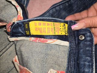 Pantalón vaquero mujer desgastado
