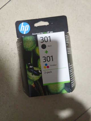 Pack 2 Tintas HP 301 Originales Negra y Tricolor