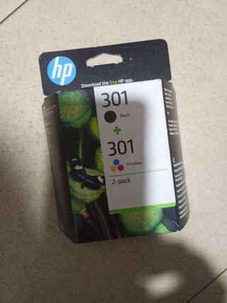Pack 2 Tintas HP 301 Originales Negra y Tricolor