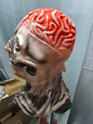 Máscara Halloween Cerebro Calavera rojo