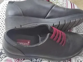 Zapatos 24 Horas Negros Talla 40