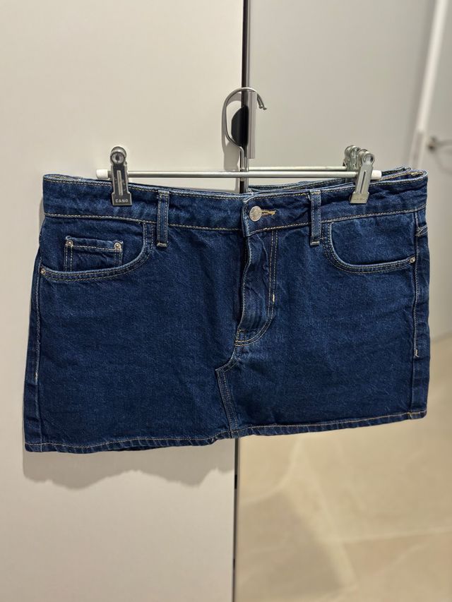 Falda Vaquera Azul Zara.