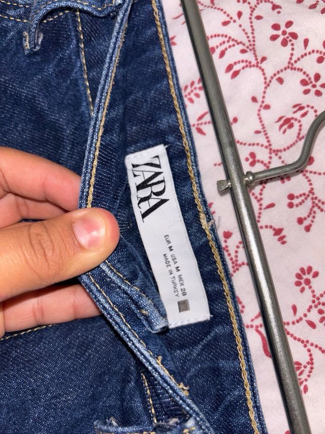 Falda Vaquera Azul Zara.