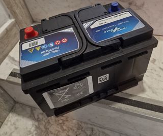 Batería RecOficial 71Ah 640A