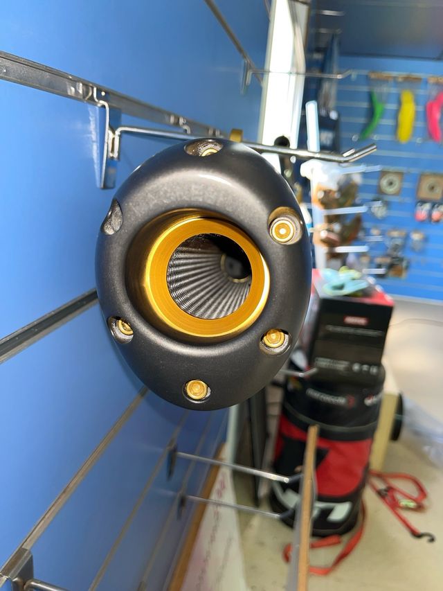 Escape YZF 250 Titanio