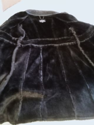 Abrigo de piel M&R negro