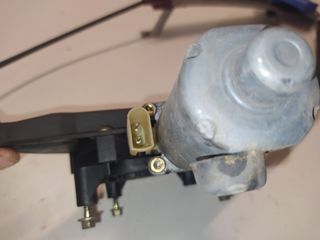 ELEVALUNAS TRASERO DERECHO para FORD MONDEO BERLINA (GD) 1999 113853