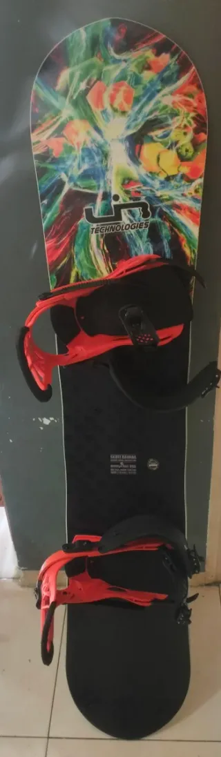 Tabla Snowboard Lib Tech 156w con fijaciones Union