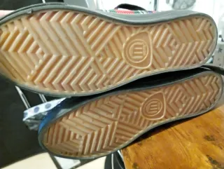 Botines Punk Mustang Cuadros Rojo