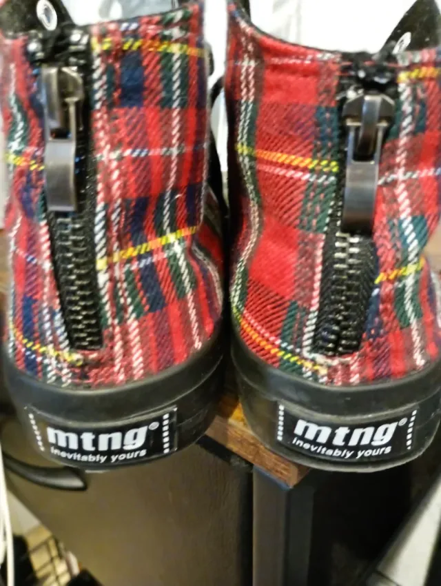 Botas Punk Mustang Xadrez Vermelhas