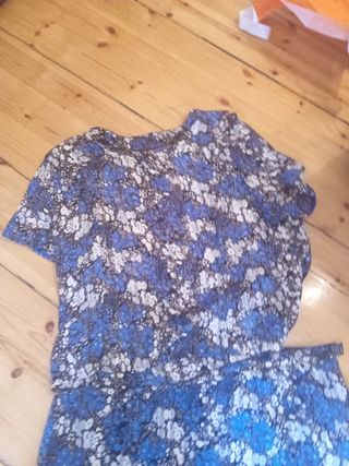 Conjunto falda y blusa estampado floral