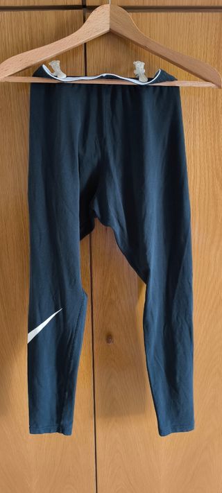 Pantalones Nike negros