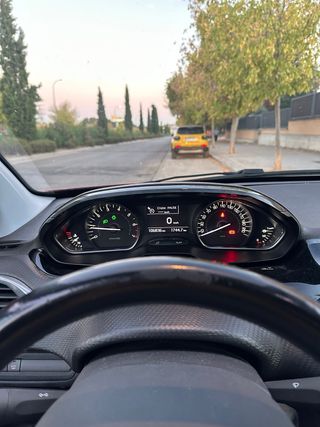 Peugeot 208 Tech Edition 1.2 110CV 2019