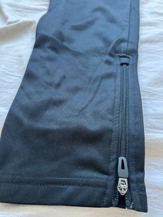 Pantalón chándal Joma negro