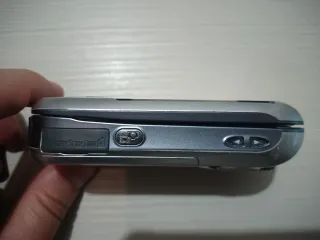 Sony Ericsson S700i Grigio/Argento