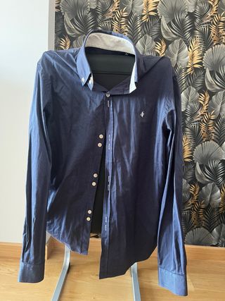 Dos Camisas Di-bye Azul muy exclusivas 