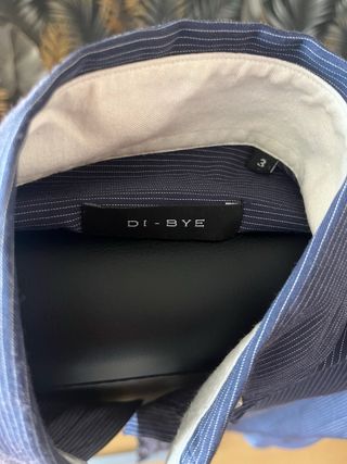 Dos Camisas Di-bye Azul muy exclusivas 