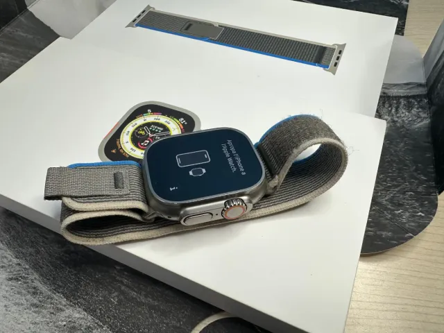 Apple Watch Ultra grigio/argento