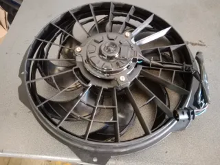Electroventilador BMW E36
Ref: 64508364093