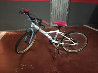 Bicicleta infantil niña