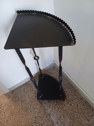Rinconera Hierro Forja Negra