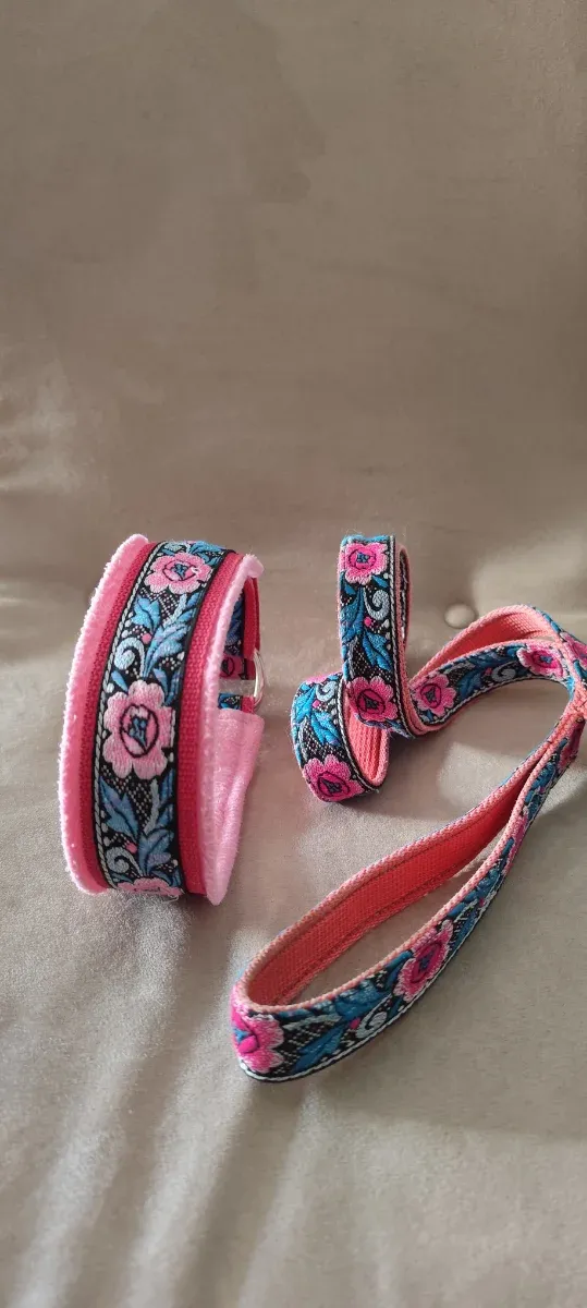 Set Guinzaglio e Collare Cane Floreale