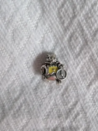 Charm Pandora Conejo con Reloj