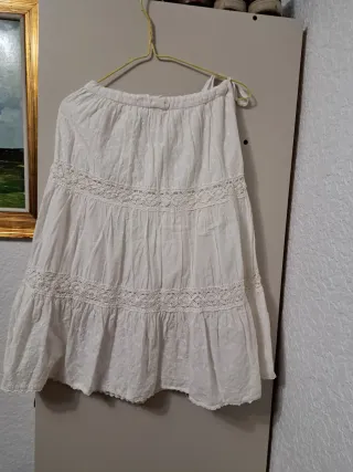 Vestido Baturra Talla XS, la chica es adolescente 