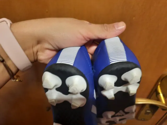 Botas de fútbol Adidas azules Talla 33.5