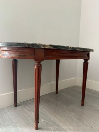 Mesa antigua madera y mármol