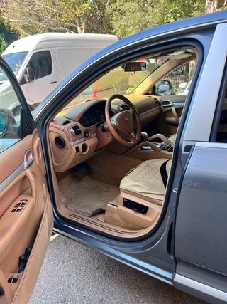 Porsche Cayenne v6 