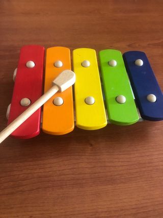 Chilófono infantil de madera