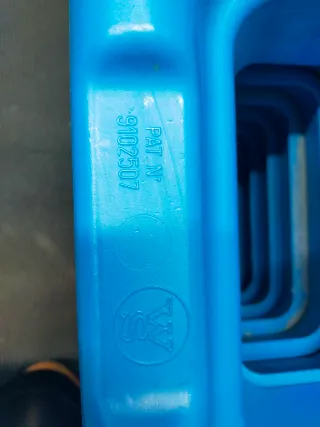 Step Sport World bases.