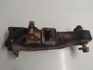 BRAZO SUSPENSION INFERIOR DELANTERO DERECHO para HYUNDAI H 1 2002 117831