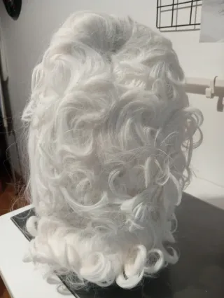 Peluca época mujer blanca