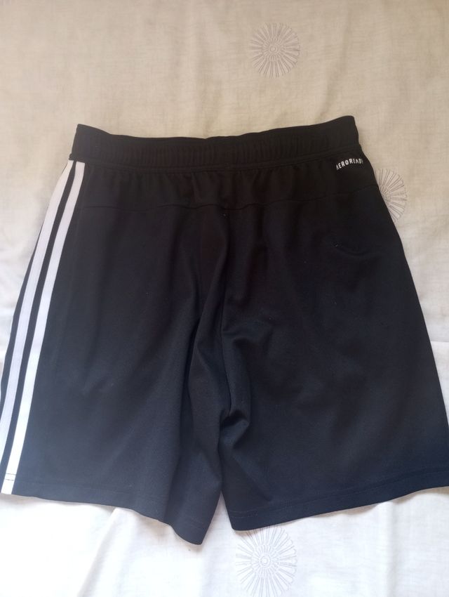 Pantalón corto de piel Adidas S
